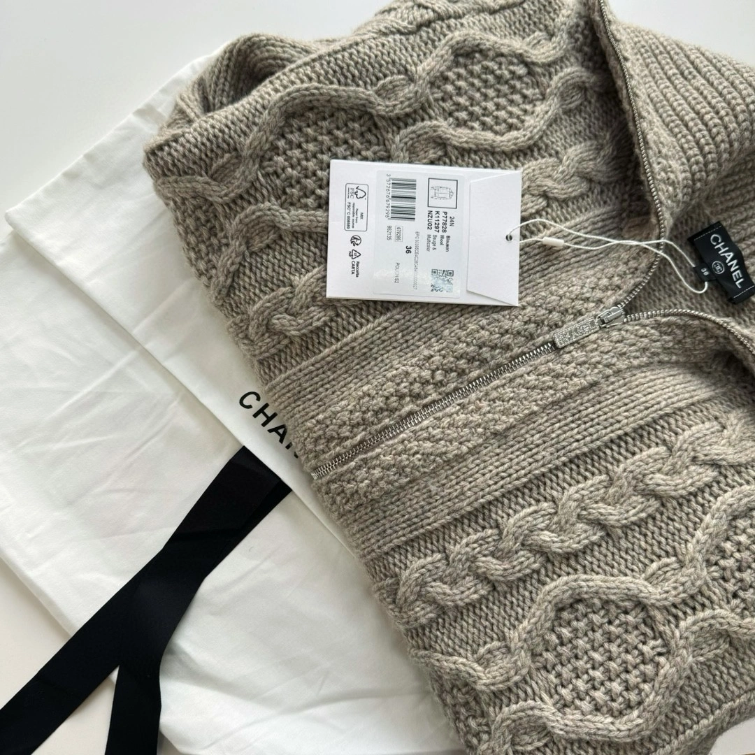 wg.luxury- 3h1958 Coco neige wool item:D-F409L2329